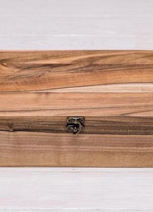 Деревянная коробочка для вручения подарка коробка из дерева с персональной гравировкой логотипом5 фото