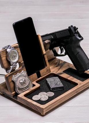 Деревянная настольная подставка под пистолет органайзер для пистолета телефона ручек часов очков1 фото
