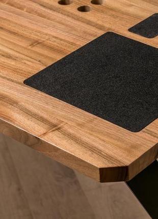 Прямокутний дерев'яний офісний стіл із дерева з вирізами для гаджетів із металевими ніжками в офіс4 фото