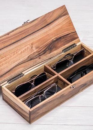 Оригінальний футляр для зберігання 4 окулярів із персоналізацією логотипом гравіюванням із дерева