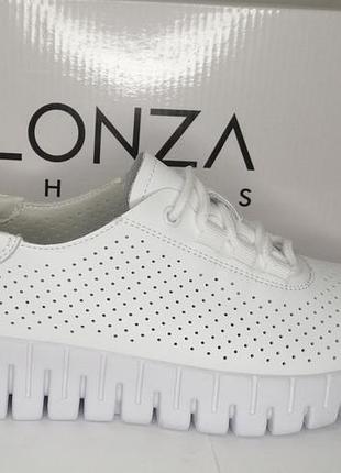 Кроссовки женские мокасины lonza белые кожаные с перфорацией