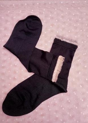 Шкарпетки із мереживом