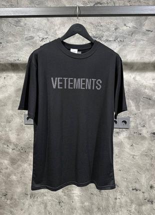 Чоловіча мужская футболка
vetements