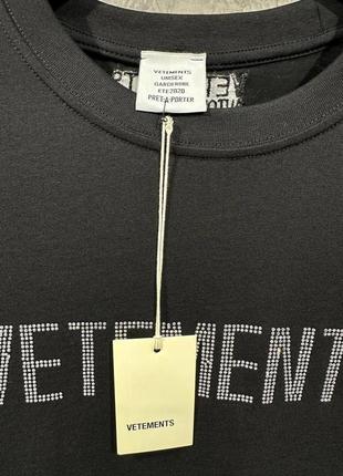 Чоловіча мужская футболка
vetements6 фото