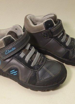 Деми ботинки clarks 8f-16.3см