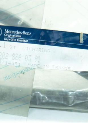 A2028260391 ущільненя фари mercedes w202