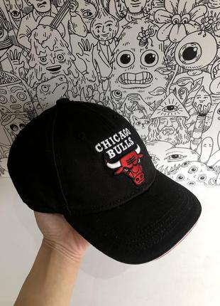 Кепка бейсболка 🧢  chicago bulls