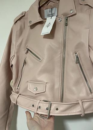 Косуха stradivarius 3