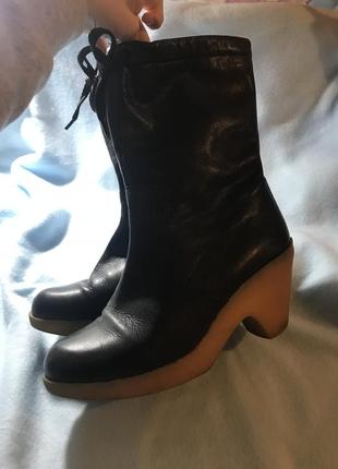 Сапожки на каблуке кожаные vagabond 37,5-38 размер
