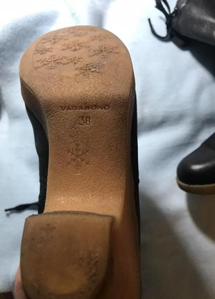 Сапожки на каблуке кожаные vagabond 37,5-38 размер