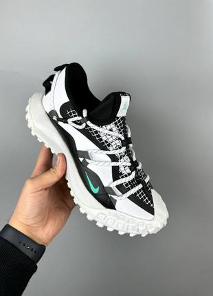 Nike acg mountain fly low gore-tex light menta 5