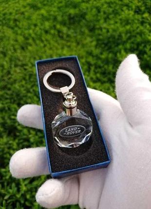 Скляний брелок led з логотипом land rover.