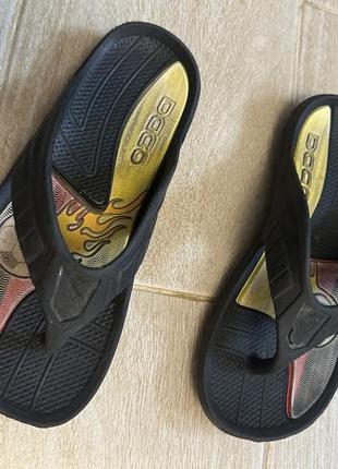 Шлепки, шлепанцы