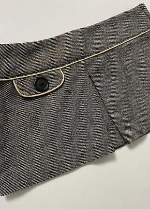 Сіра мініспідниця 3