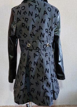 Итальянское пальто, весенняя куртка fornarina. размер 146-152, на 11-12 лет.4 фото