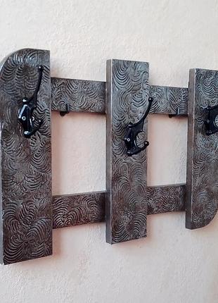 Вішалка декоративна. 2