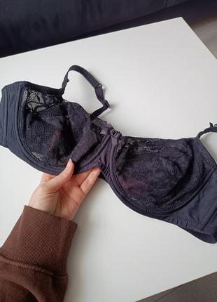 Мереживний чорний бюст без поролону 90d hunkemoller