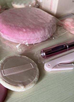 Новий рожевий набір для косметики, спонжики, кисточки, все для макіяжу3 фото