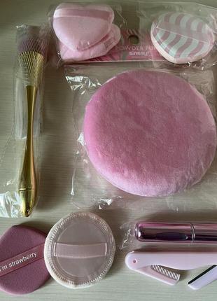Новий рожевий набір для косметики, спонжики, кисточки, все для макіяжу4 фото