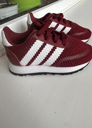 Кроссовки adidas оригинал2 фото