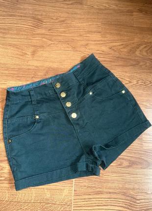 Шорты с высокой посадкой