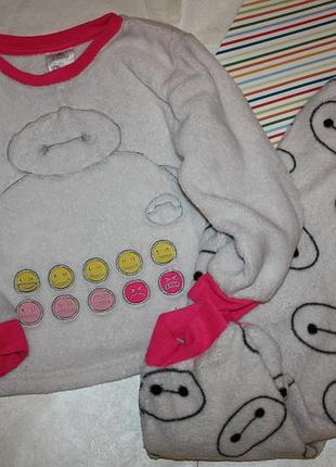 Флисовая пижама ф.disney для девочки,мальчику 5/6 лет,р-116 отличное состояние