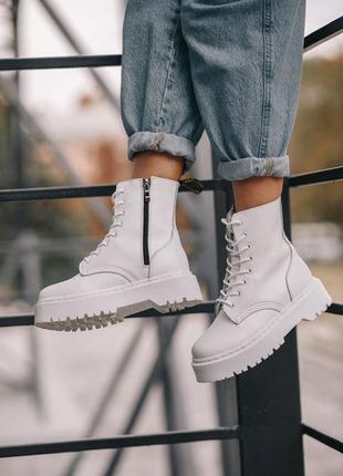 Dr. martens ботинки белые со змейкой