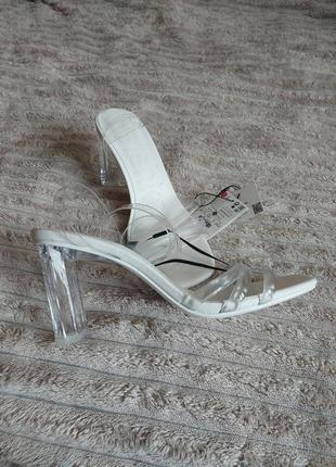 Босоножки брендовые туфли bershka