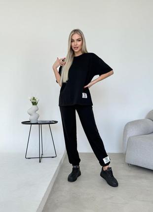 Жіночий літний спортивний прогулянковий костюм літо штани та футболка