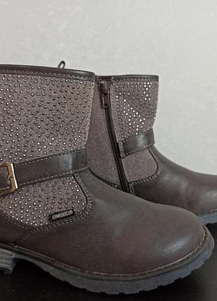 Чобітки утеплені lico