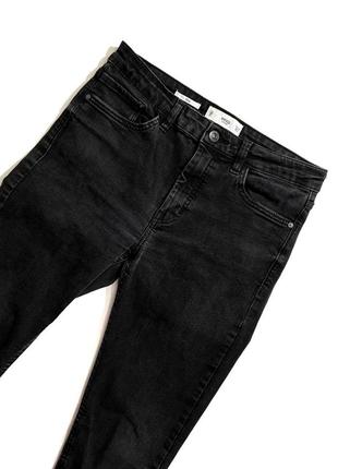 Жіночі джинси mango /розмір s/ жіночі джинси манго / чорні жіночі джинси / mango / облягаючі джинси / джинси з високою посадкою /32 фото