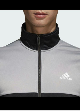 Спортивний костюм adidas