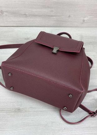 Сумка-рюкзак женский бордовый из искусственной кожи бордового цвета5 фото