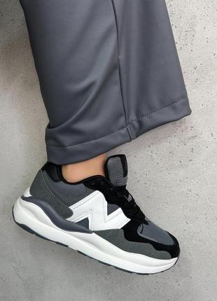 Кроссовки nb