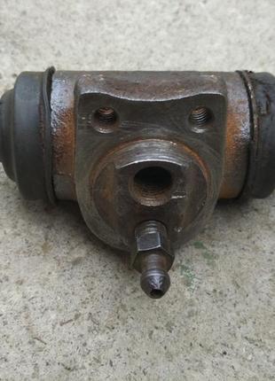 Задній тормозний циліндр опель рекорд, командор оригінал