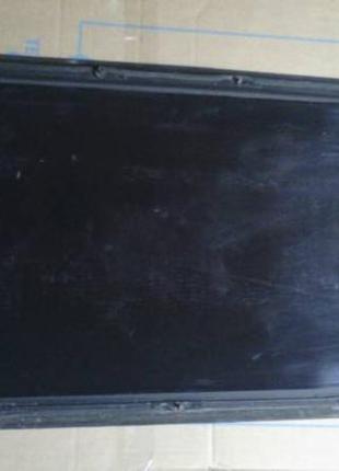 Скло бокове заднє праве 90224986 опель омега а 86-93р.в. універса