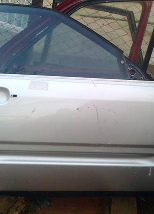 Дверка передня права 443831052 ауді-100  82-88р.в.