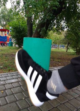 Кросівки adidas5 фото