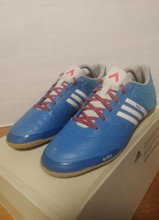 Футзалки, копы adidas