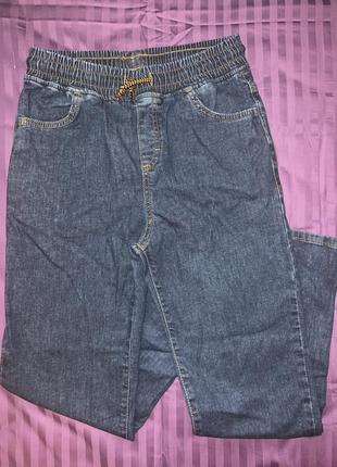Джинсы на мальчика 10-11 лет