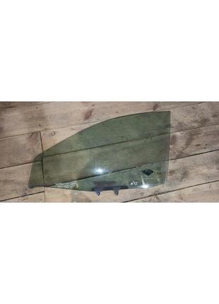 Скло дверей переднє ліве ніссан альмера тіно 2000