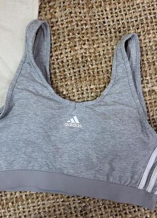 Топ спортивний adidas