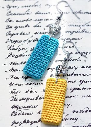 Патріотичні сережки прямокутні українських кольорів1 фото