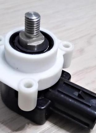 Датчик коректора фар передні subaru outback bl 84021ag000