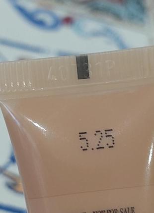 Тональна основа природнє сяйво giorgio armani neo nude 5.25 foundation natural glow, 15 мл.3 фото