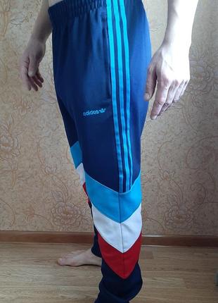 Adidas спортивні штани1 фото