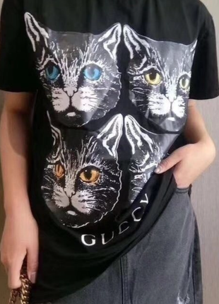 Gucci , 4 cat motif: футба, оригінальна1 фото