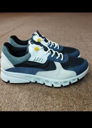 Кроссовки ecco multi-vent m 880144/51877

gore-tex2 фото