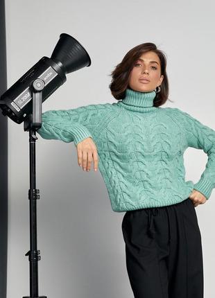 Жіночий светр із грубого в'язання в косичку — м'ятний колір, l (є розміри)