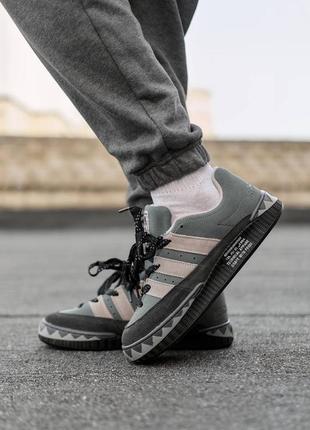 Мужские кроссовки зеленые с бежевым adidas adimatic neighborhood green